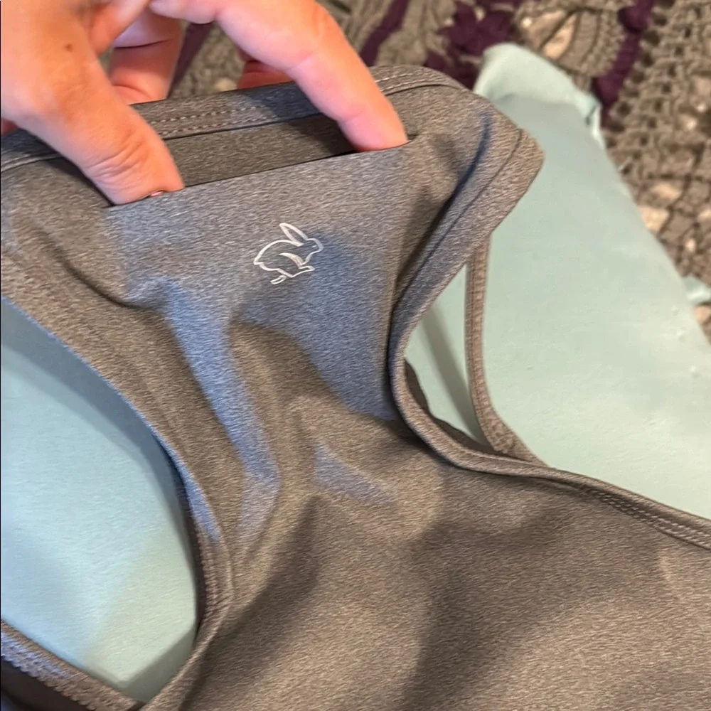New with tags Grey Rabbit Seamless Racerback Sports Bra - Picture 4 of 4